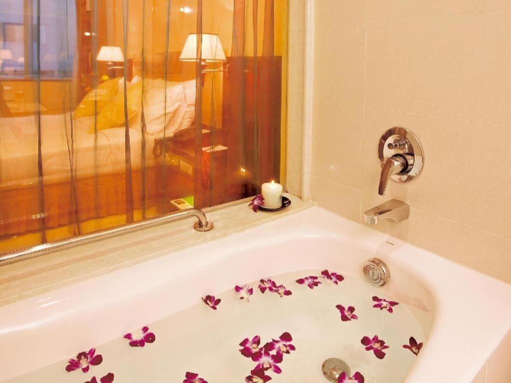 Emperor Hotel Макао Екстер'єр фото