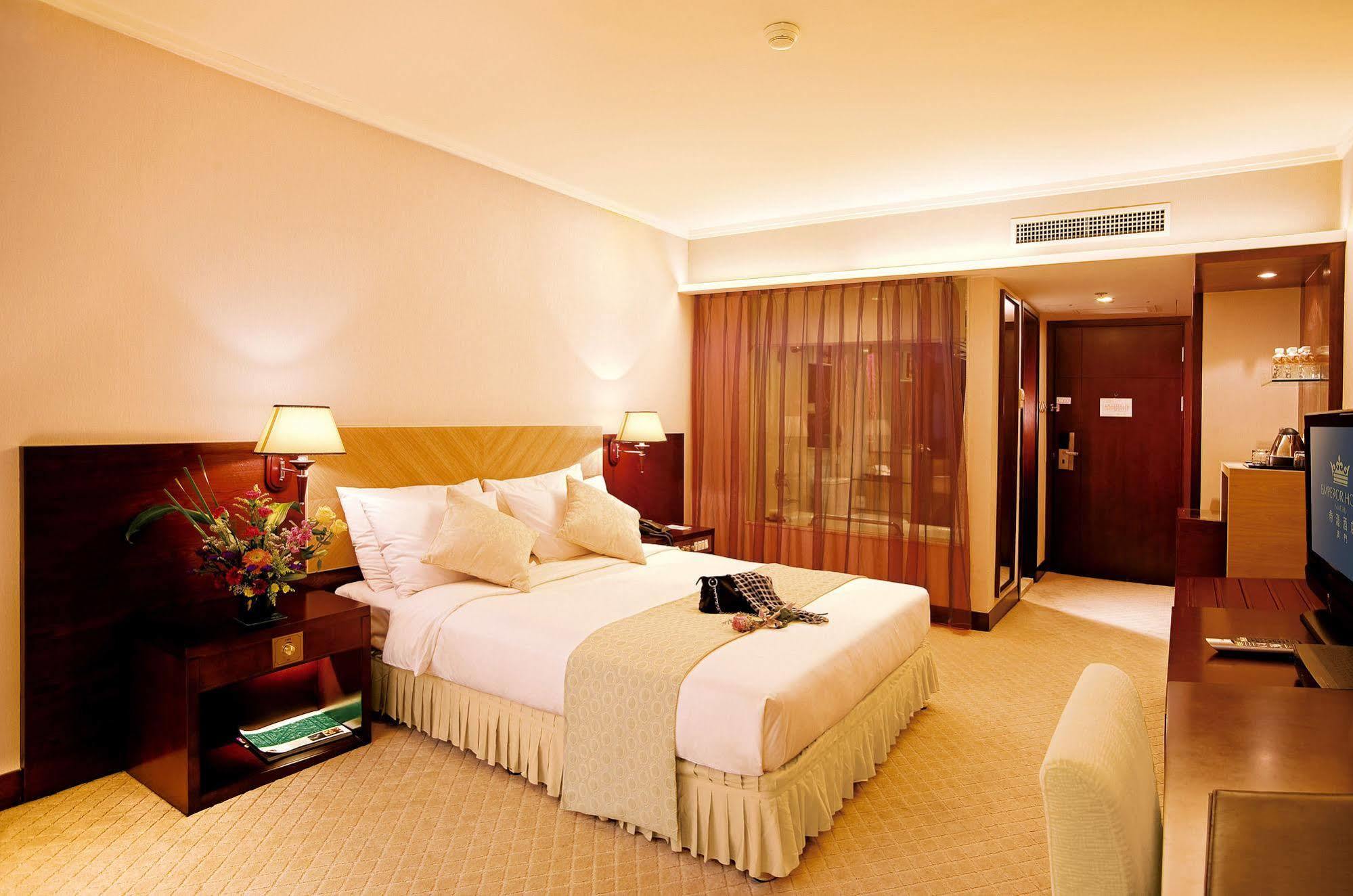 Emperor Hotel Макао Екстер'єр фото